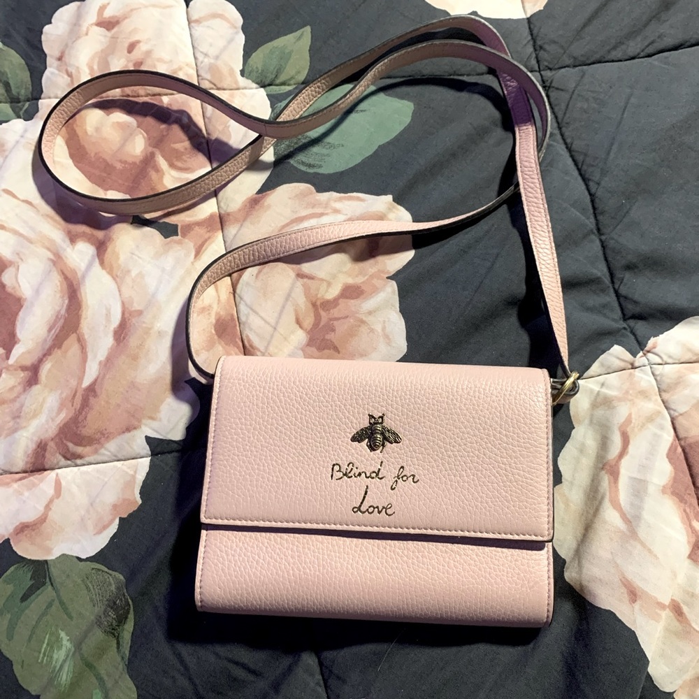 Gucci Blind for Love Pink Crossbody bag.